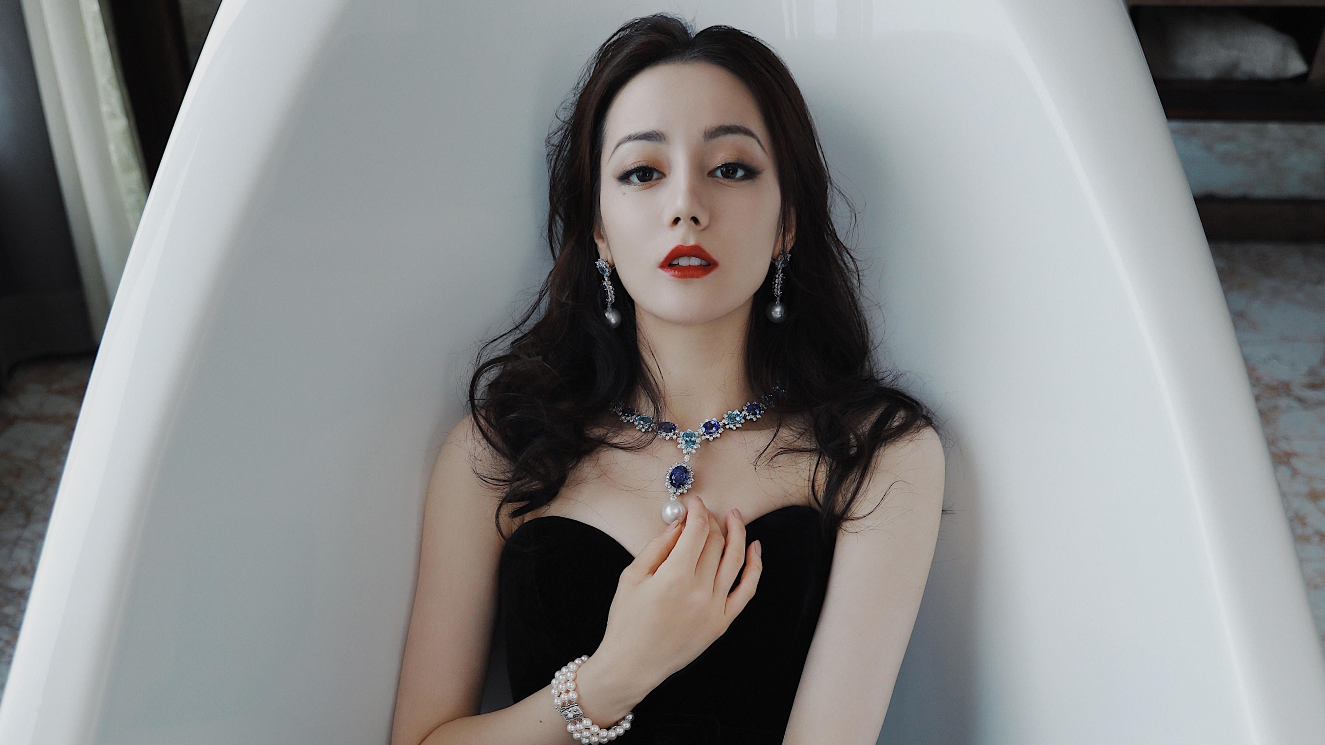 东京马拉松埃塞选手刷新纪录，东京马拉松成绩